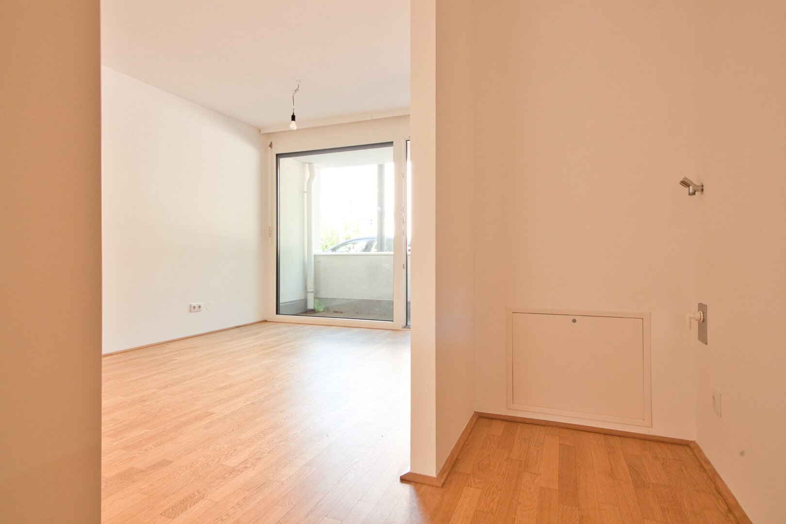 Moderne 2-Zimmer-Wohnung mit Loggia | Erdgeschoß | 25min zum Stephansplatz