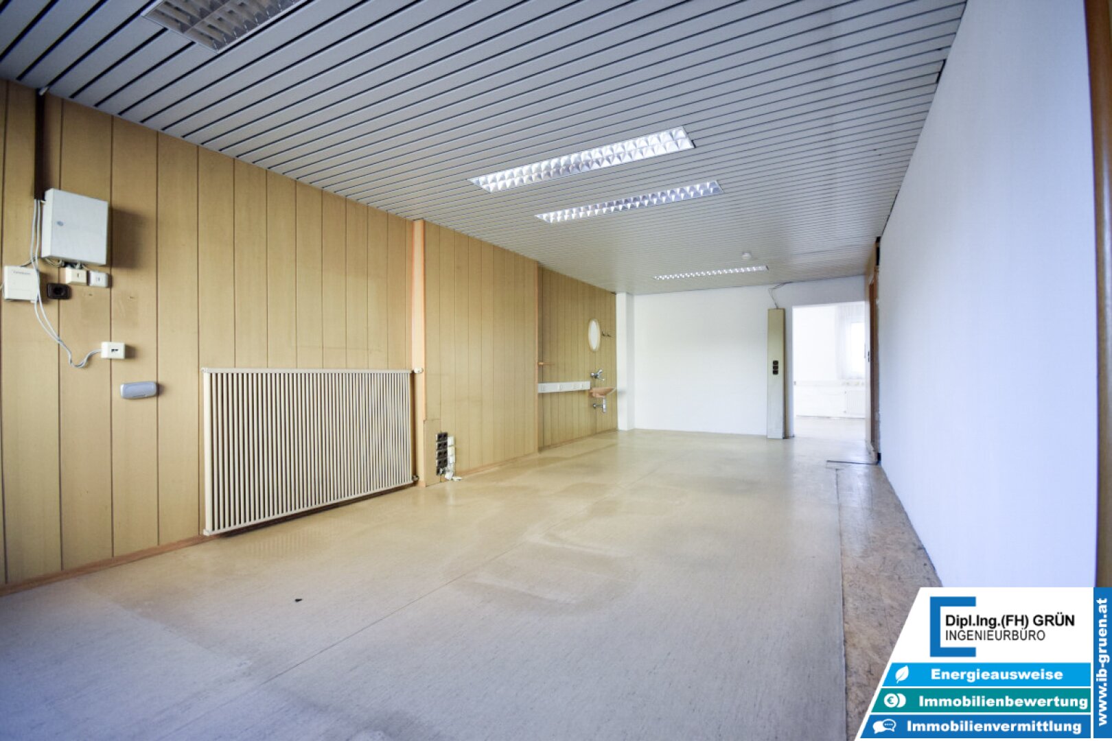7133m² Betriebsliegenschaft - Betriebshalle, Wohnhäuser, Büro, Garagen, Betriebstankstelle, Baugrund - Projekt für große Arbeiterunterkunft