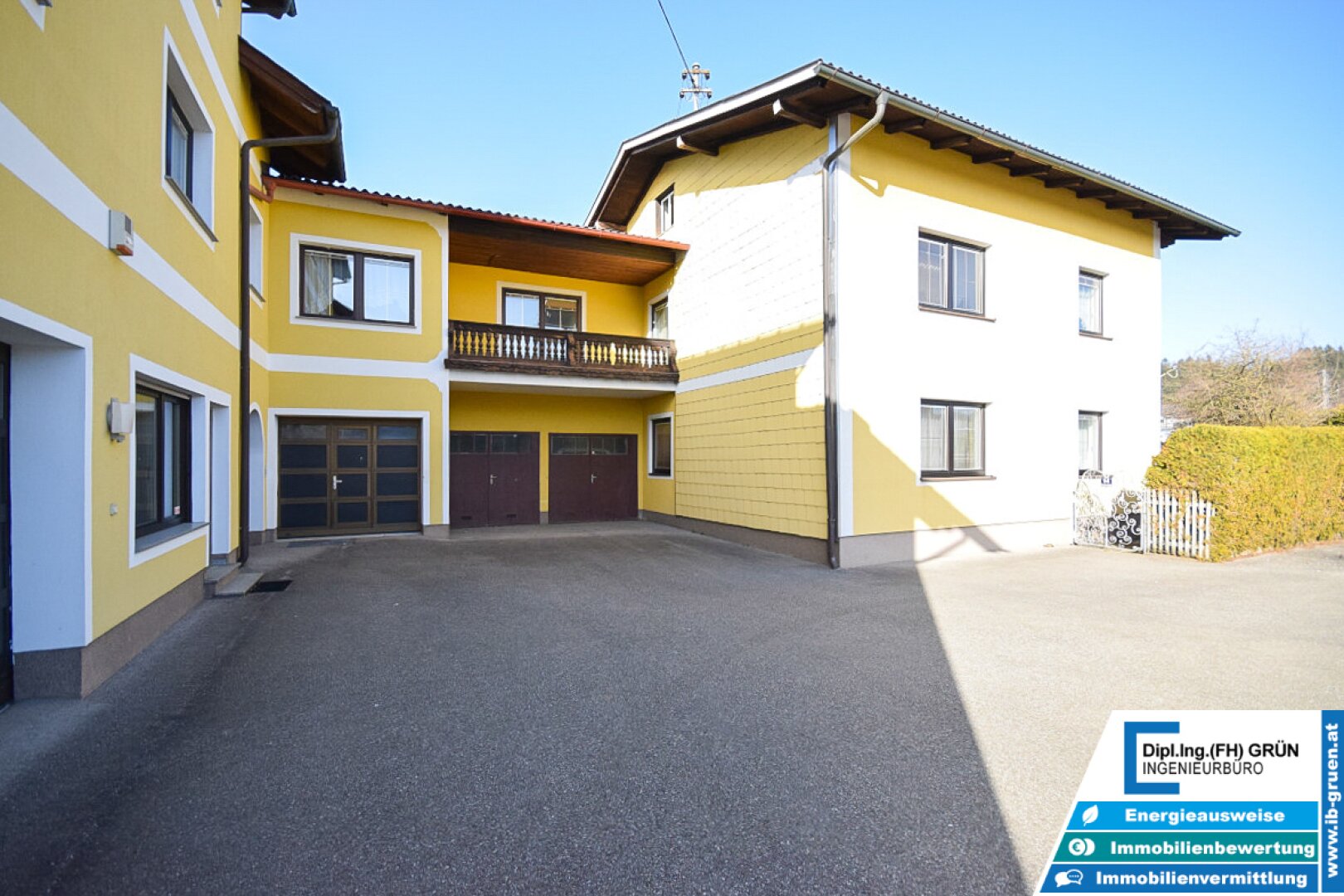 7133m² Betriebsliegenschaft - Betriebshalle, Wohnhäuser, Büro, Garagen, Betriebstankstelle, Baugrund - Projekt für große Arbeiterunterkunft