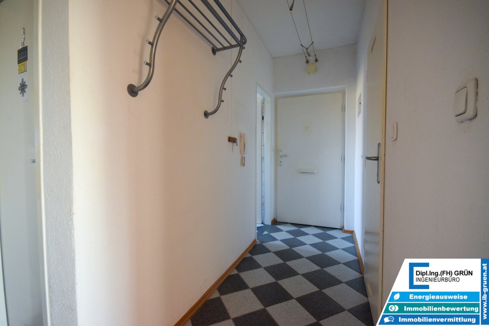 Gepflegte 2-Zimmer-Mietwohnung mit 59m² WFL und Loggia