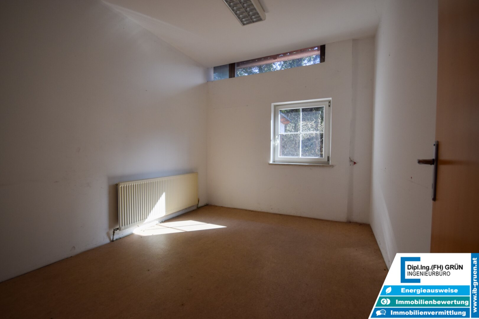 Vielseitige Gewerbeliegenschaft mit Büro & Hallenflächen auf 2.950 m²