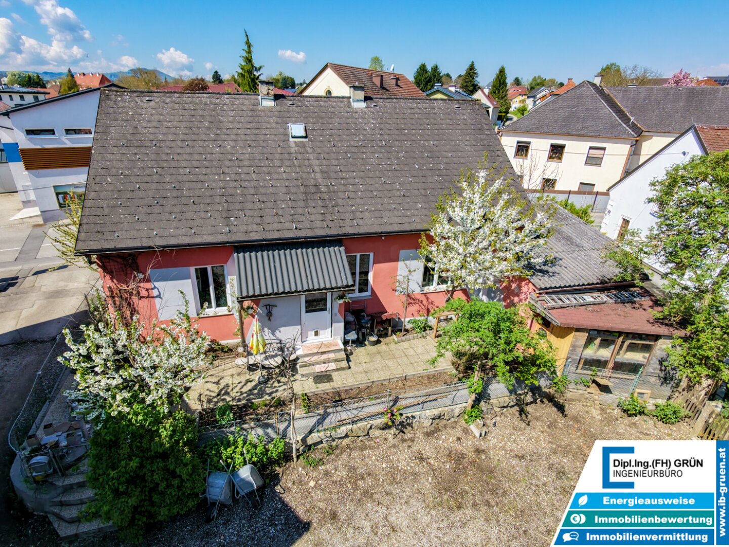 Charmantes Einfamilienhaus im Zentrum von Seitenstetten – saniert, Garage, Terrasse, Fernwärme
