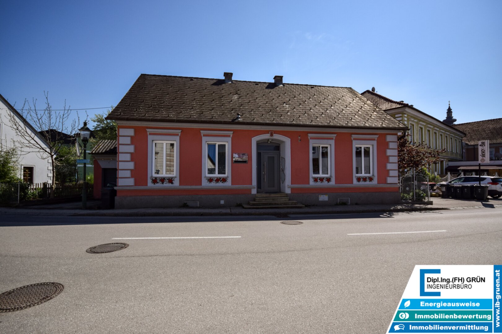 Charmantes Einfamilienhaus im Zentrum von Seitenstetten – saniert, Garage, Terrasse, Fernwärme