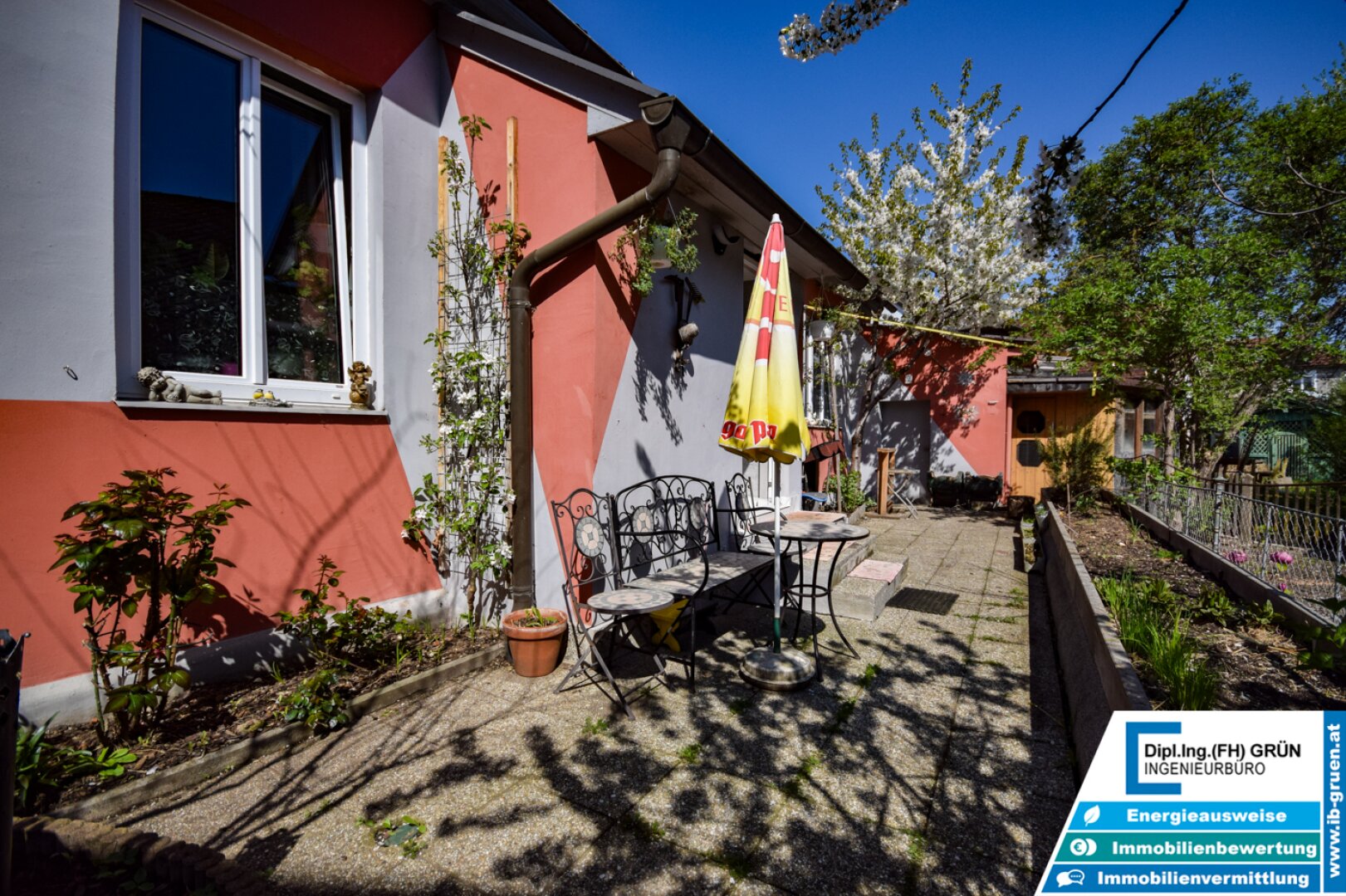 Charmantes Einfamilienhaus im Zentrum von Seitenstetten – saniert, Garage, Terrasse, Fernwärme