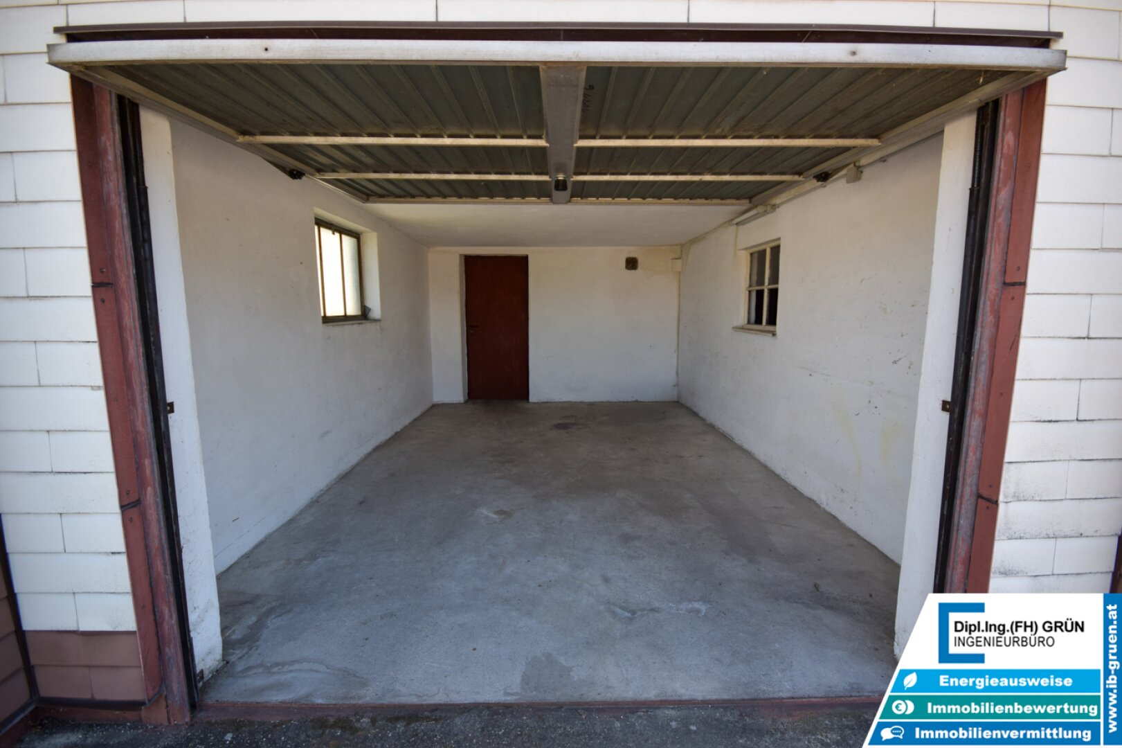 Toplage! Haus mit großem Grundstück, 2- bzw. 3-fach Garage & neuer Luftwärmepumpe