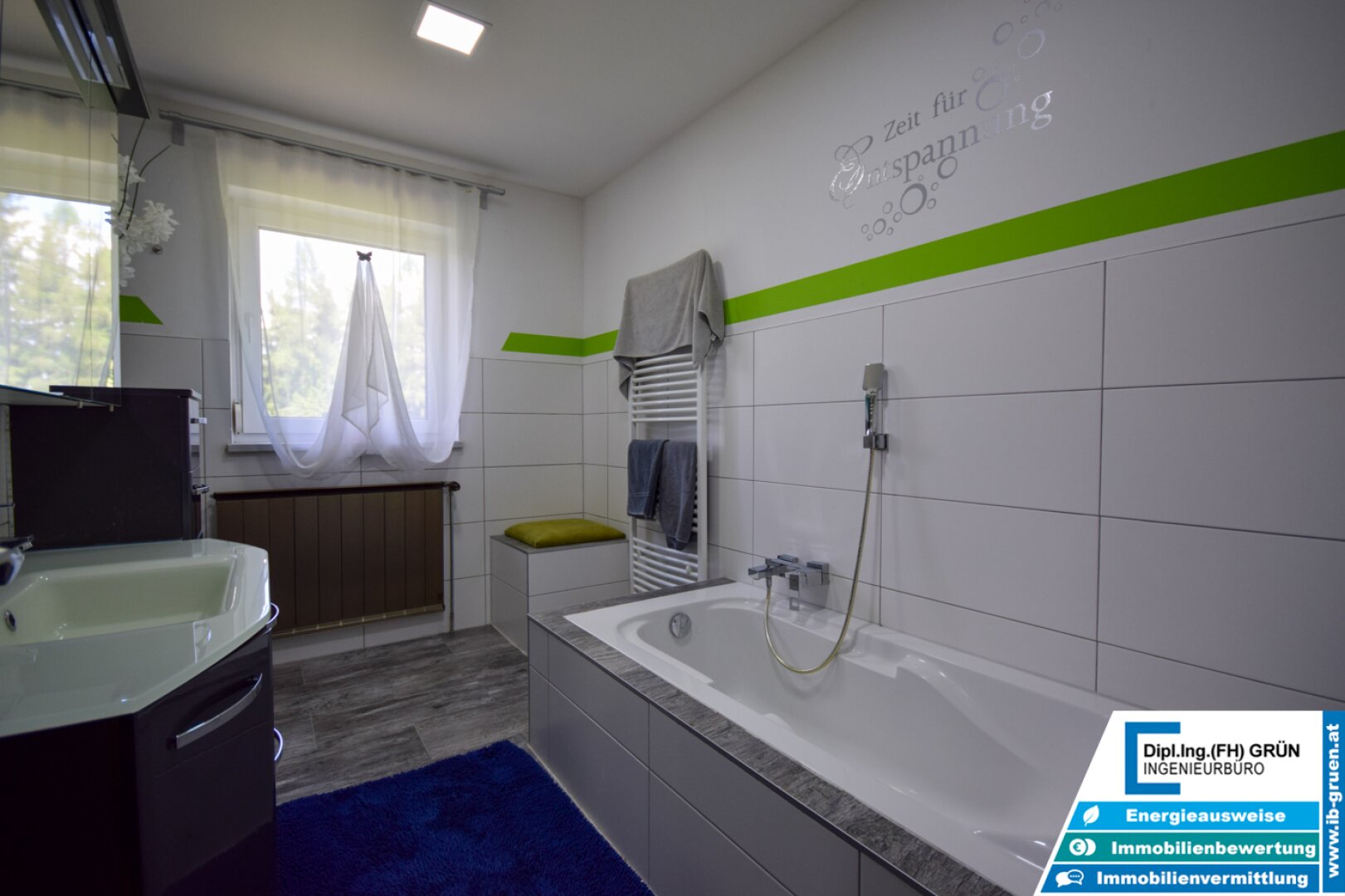 Wohnen in Ruhelage am Waldrand – modernisiertes Haus mit Pool & Grünblick
