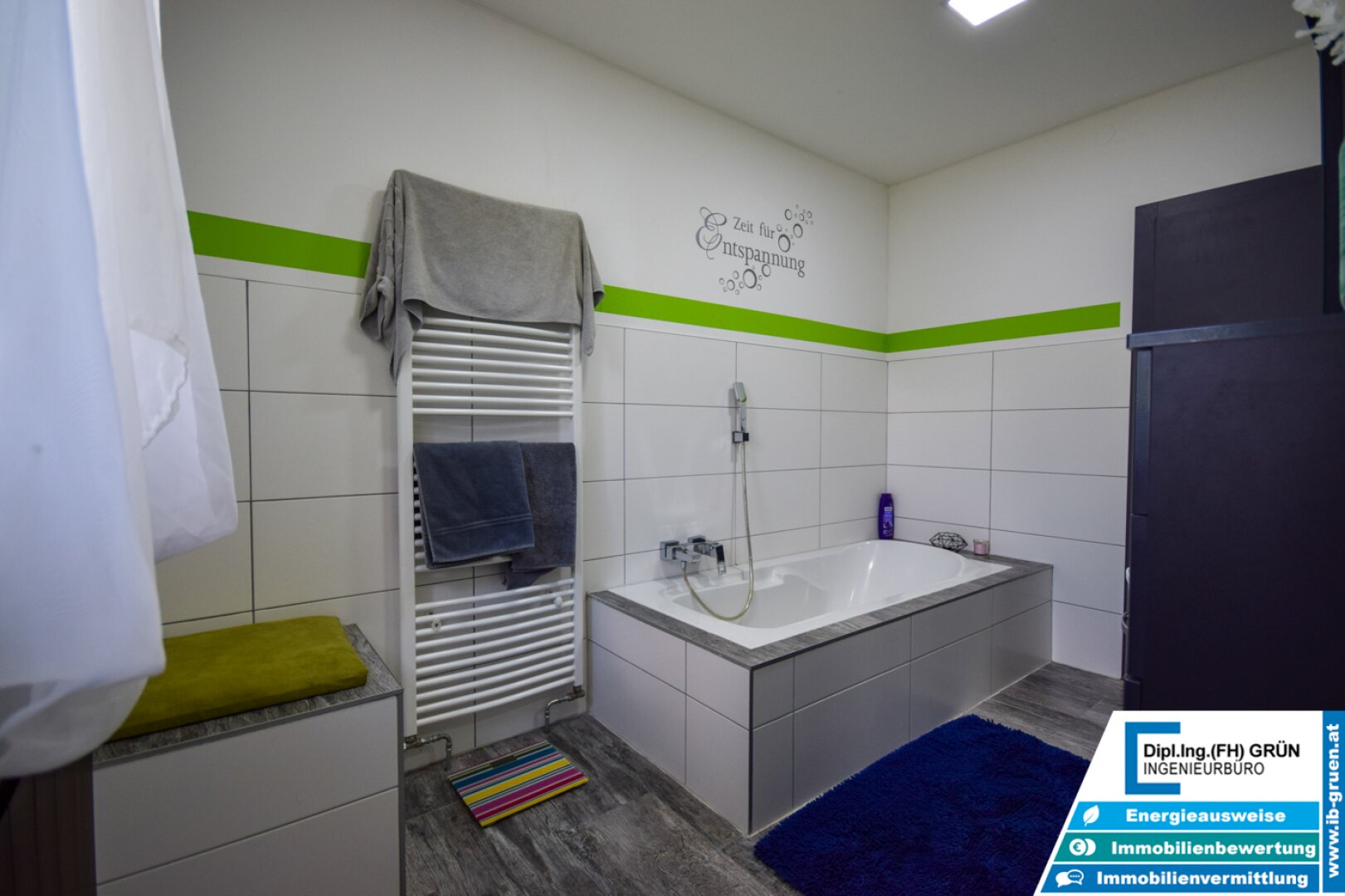 Wohnen in Ruhelage am Waldrand – modernisiertes Haus mit Pool & Grünblick