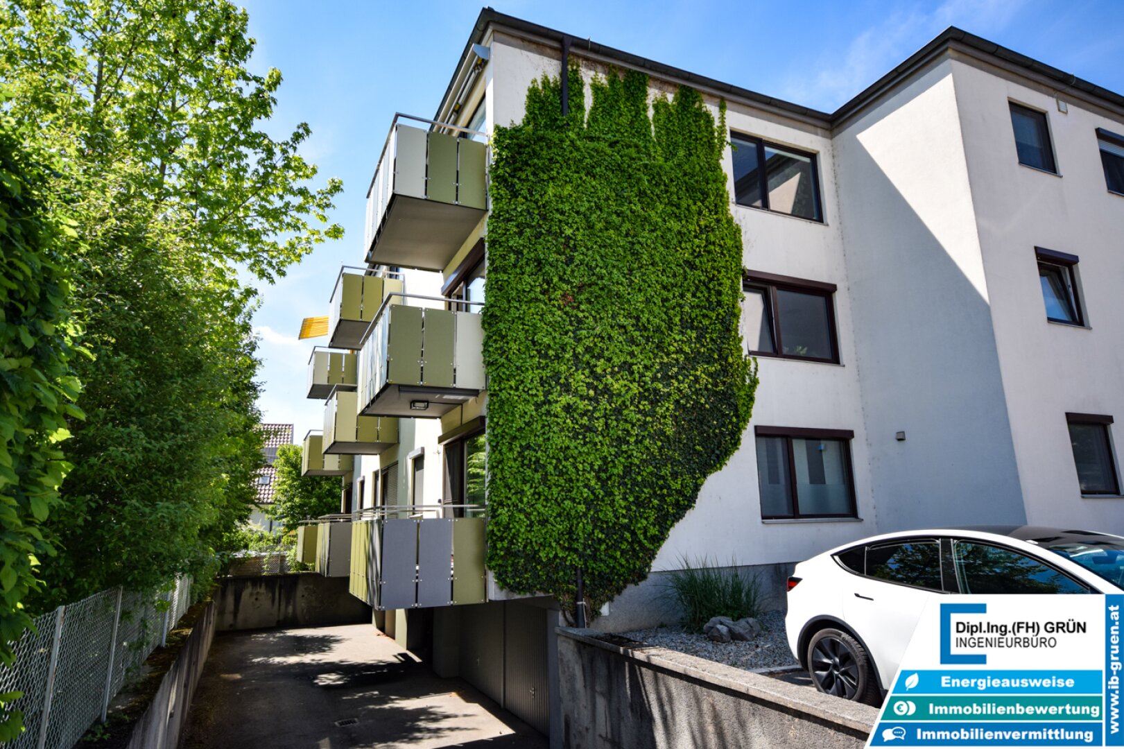 TOP-Lage! Hochwertig kernsanierte 3-Zimmer-Wohnung mit Smart Home, Garage & Balkon