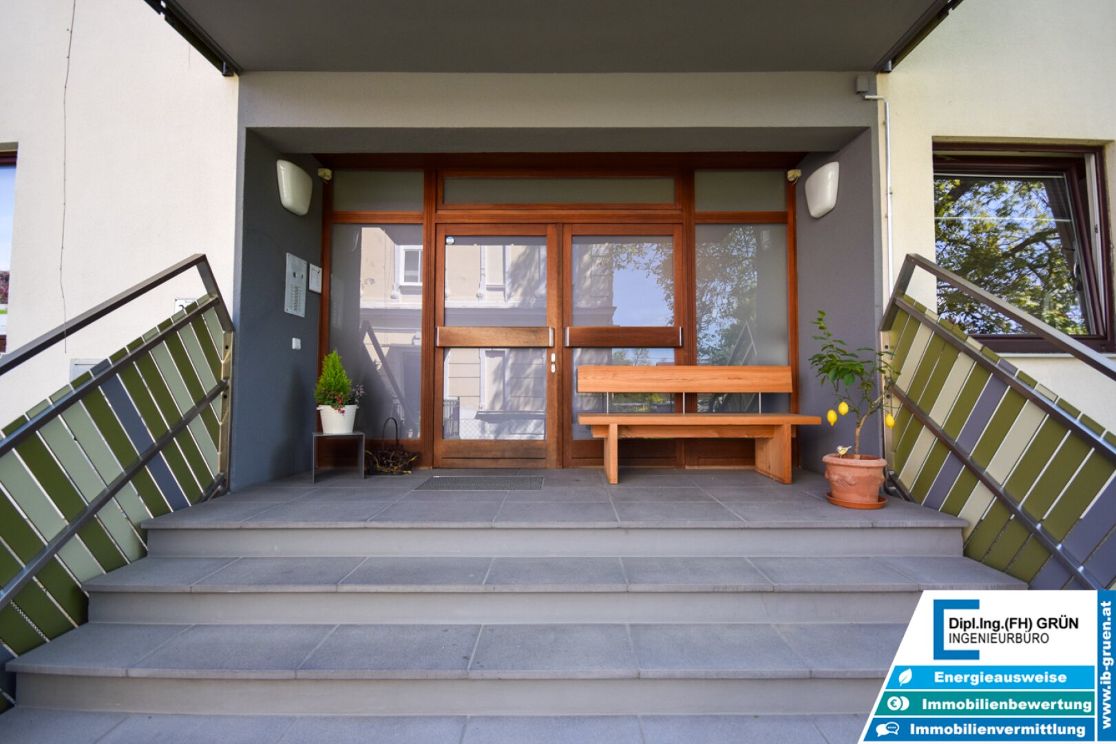 TOP-Lage! Hochwertig kernsanierte 3-Zimmer-Wohnung mit Smart Home, Garage & Balkon