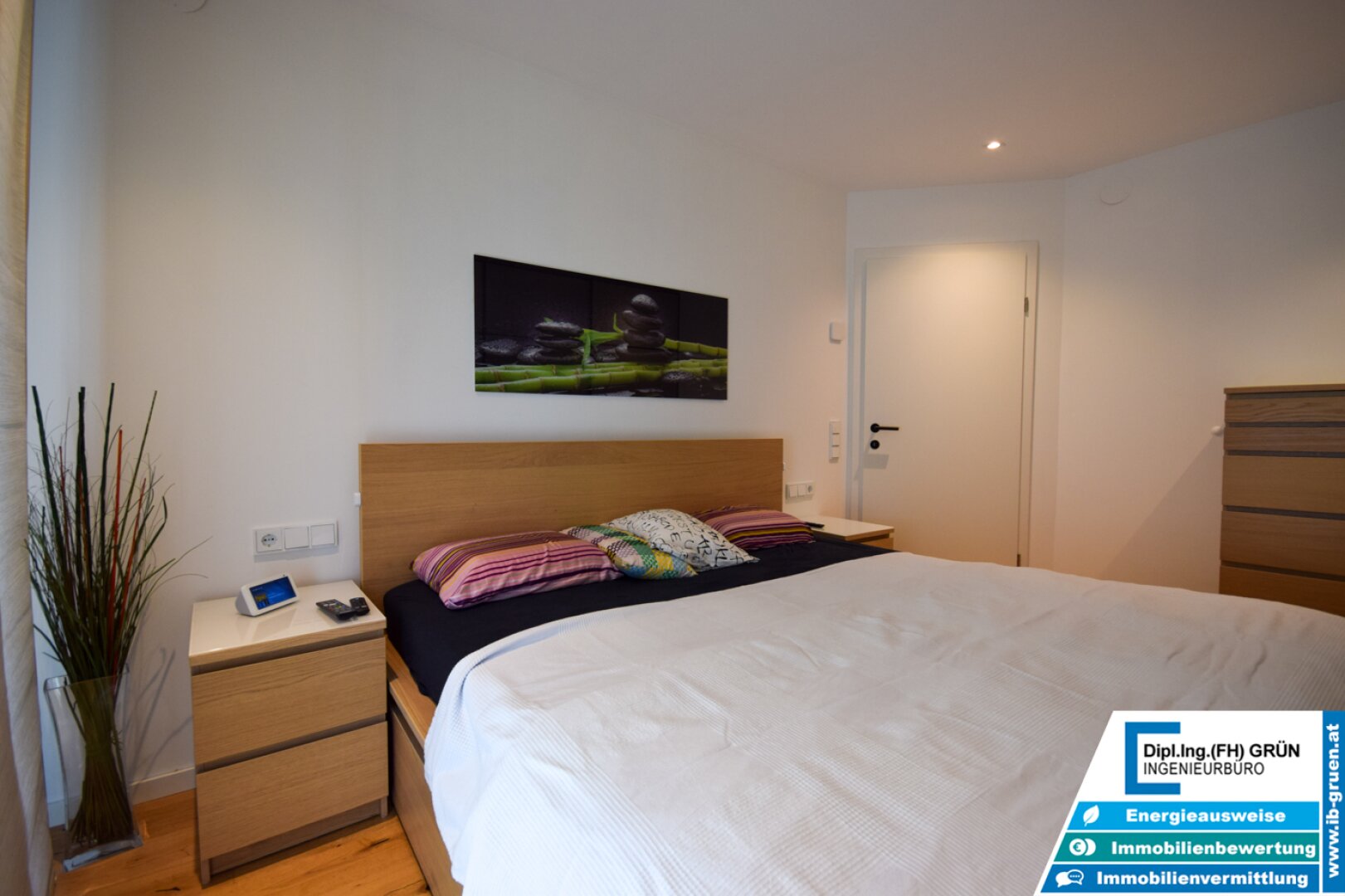 TOP-Lage! Hochwertig kernsanierte 3-Zimmer-Wohnung mit Smart Home, Garage & Balkon