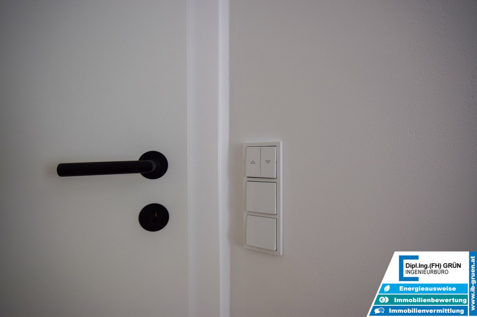 TOP-Lage! Hochwertig kernsanierte 3-Zimmer-Wohnung mit Smart Home, Garage & Balkon