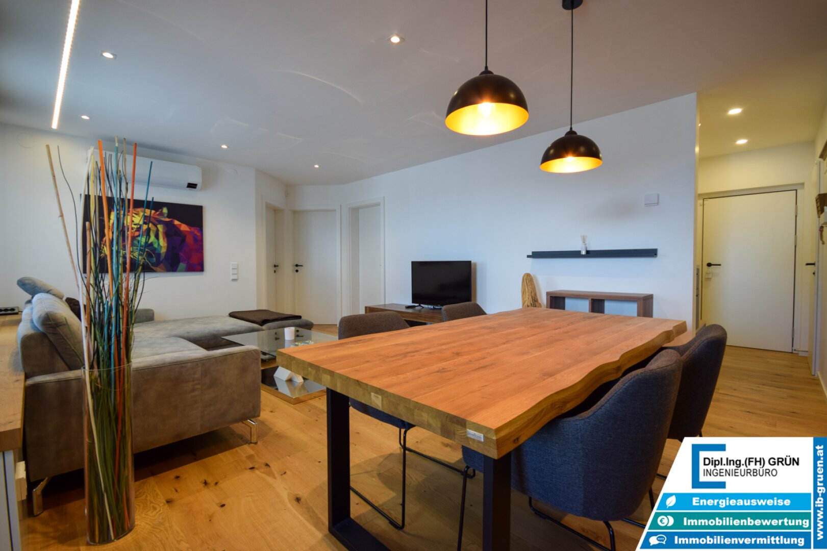 TOP-Lage! Hochwertig kernsanierte 3-Zimmer-Wohnung mit Smart Home, Garage & Balkon