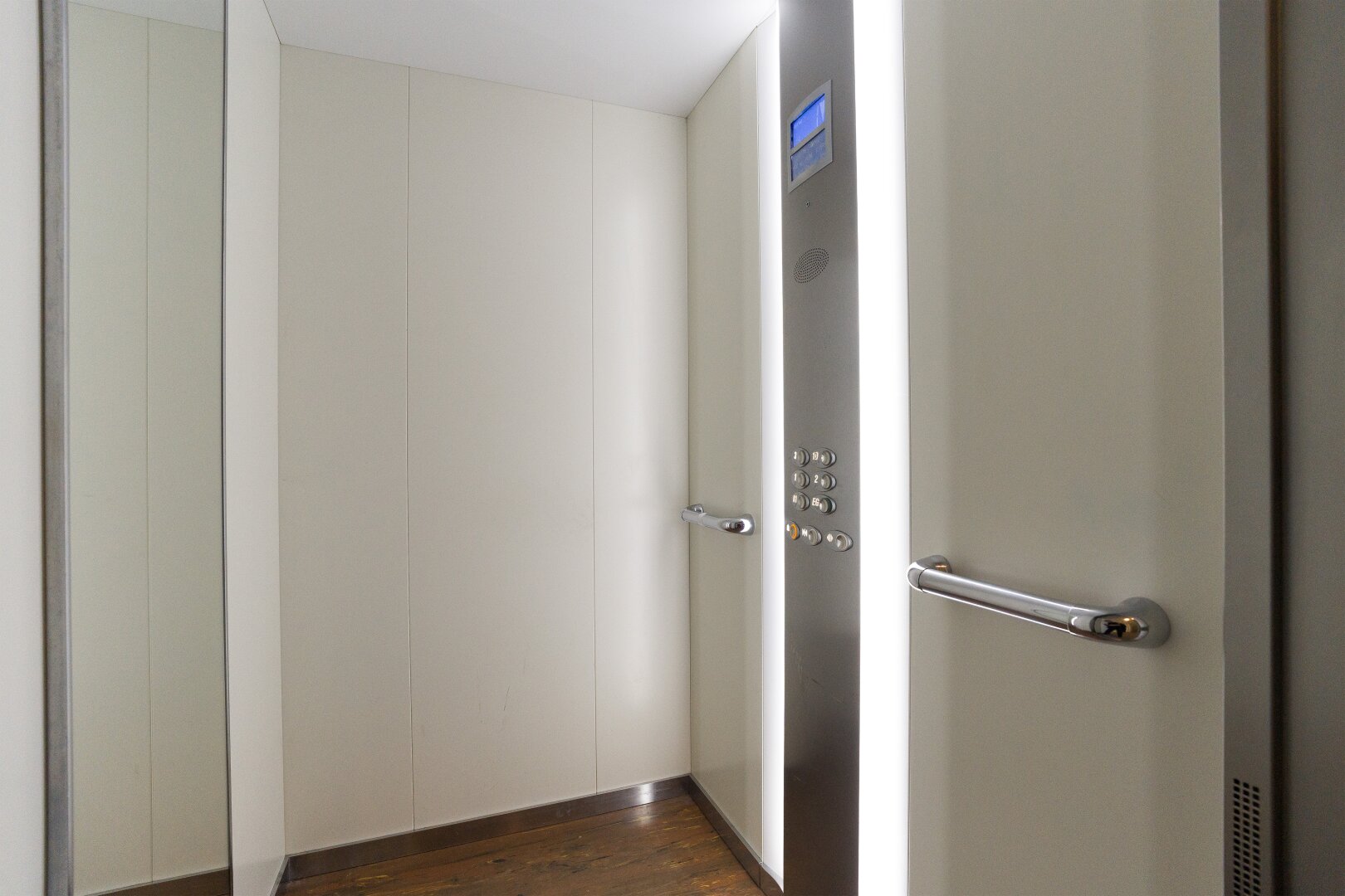 Charmante 2-Zimmer Altbauwohnung I 1090 zentrale Lage I U6 Nußdorfer Straße I Donaukanal