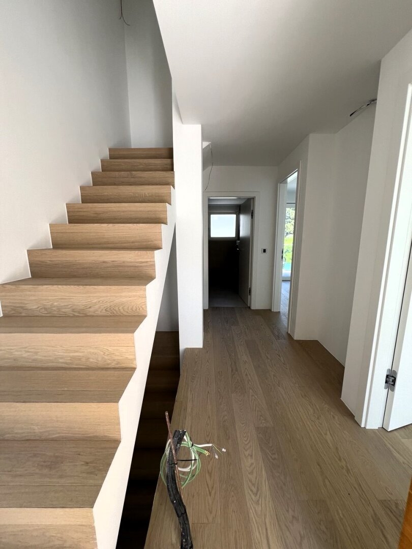 Erstbezug, schönes Reihenhaus in Grünruhelage