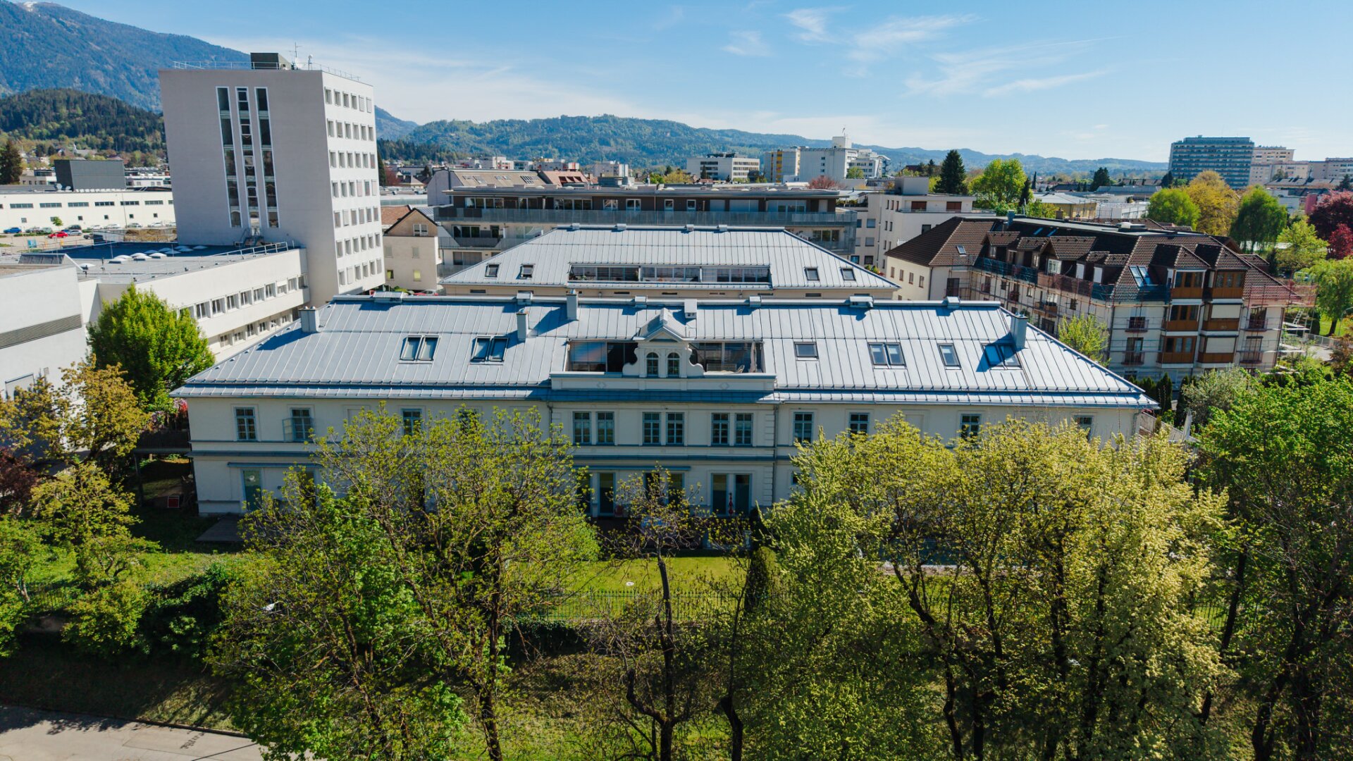 Exklusives Penthouse-Loft in historischer Architektur – außergewöhnliches Wohnen über den Dächern von Villach