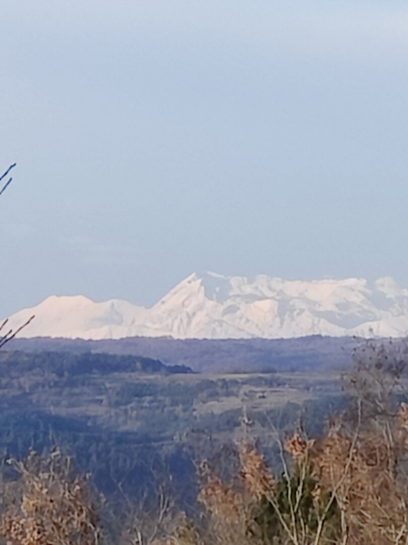 K3 - Motovun - Eine wunderschöne Villa  mit Fernblick         Prekrasna vila s pogledom u daljinu