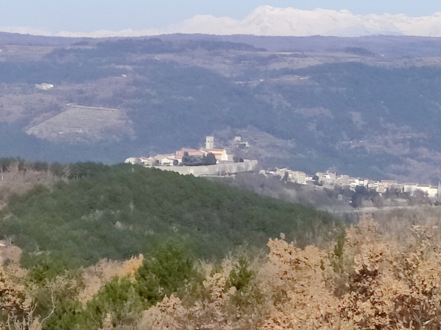K3 - Motovun - Eine wunderschöne Villa  mit Fernblick         Prekrasna vila s pogledom u daljinu