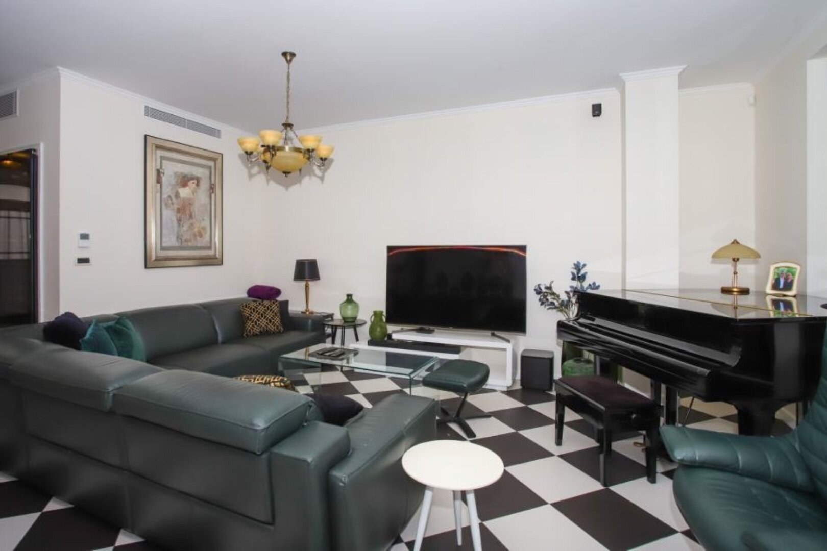 Rovinj, schöne Villa im Zentrum von Rovinj, Meerblick NKP 400 m2