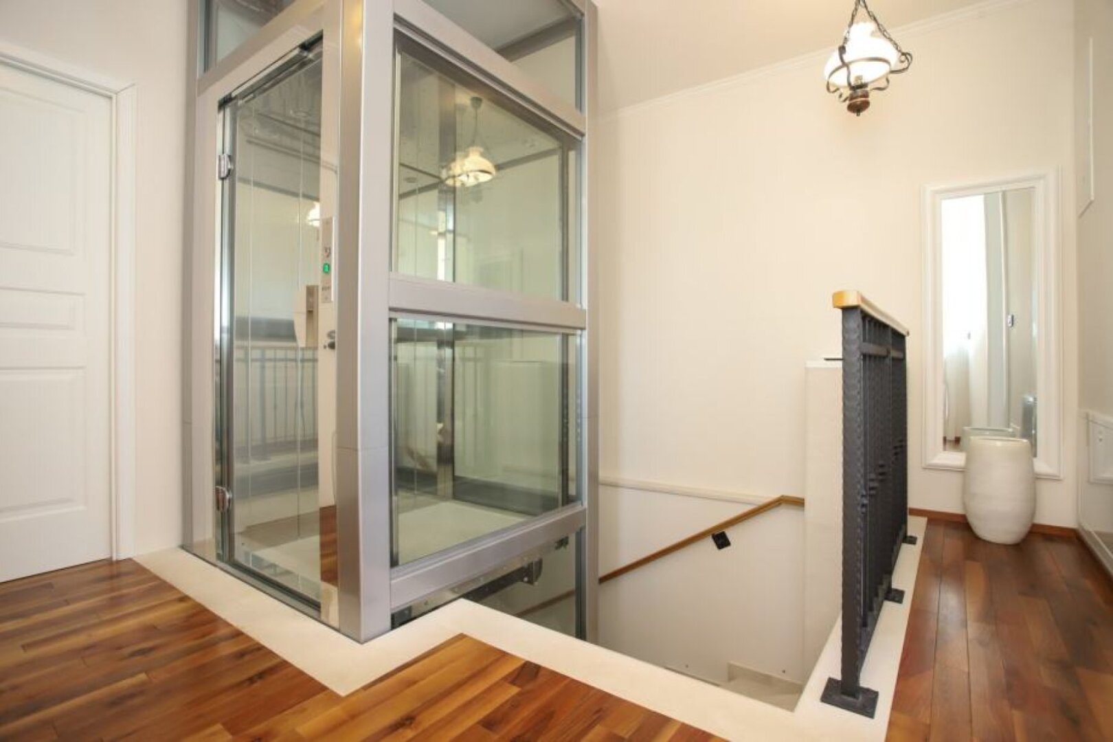 Rovinj, schöne Villa im Zentrum von Rovinj, Meerblick NKP 400 m2