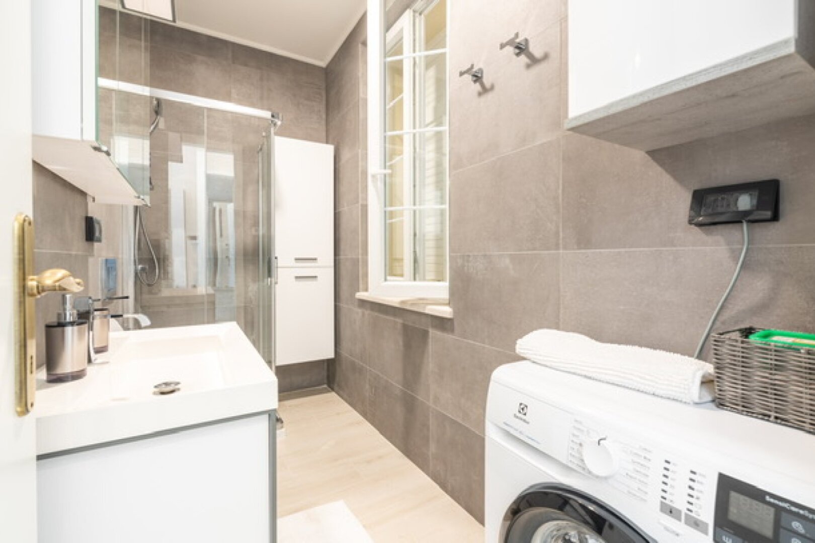Rovinj, schöne Villa im Zentrum von Rovinj, Meerblick NKP 400 m2