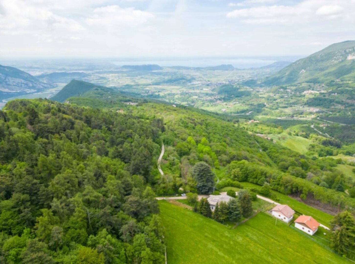 K3 ITALIEN - CHALET MIT GARDASEEBLICK