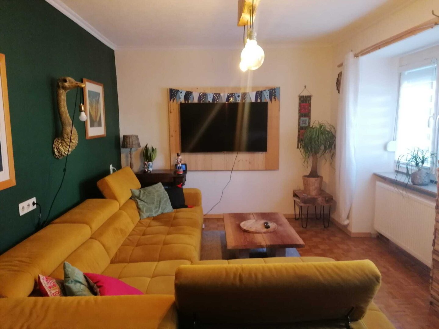 K3 - Einfamilienhaus mit Einliegerwohnung, grossem Garten und Tenne