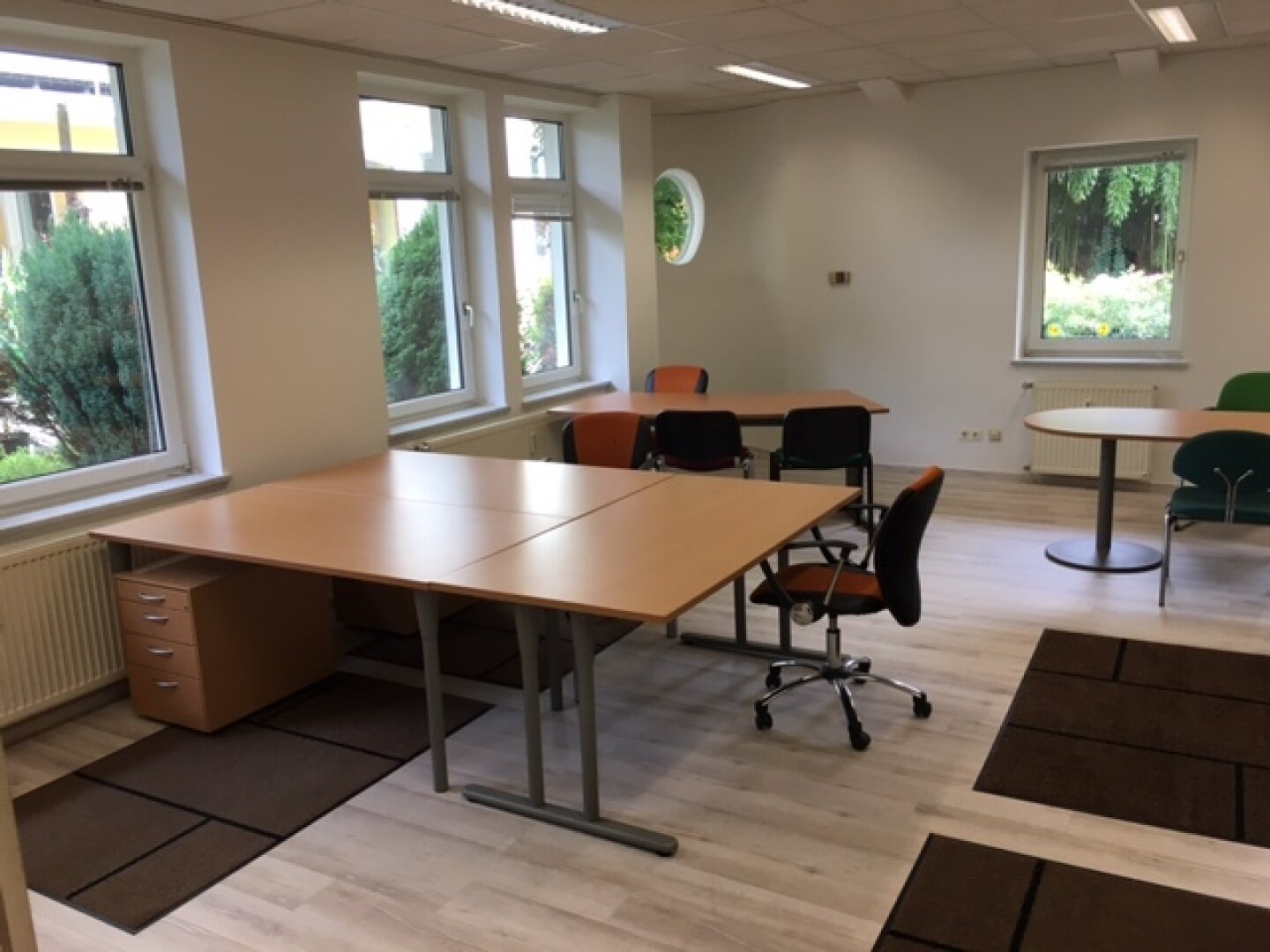 K3 - Miete !! TOP 90 m2 Büro - Provisionsfrei - in Maxglan - möbliert