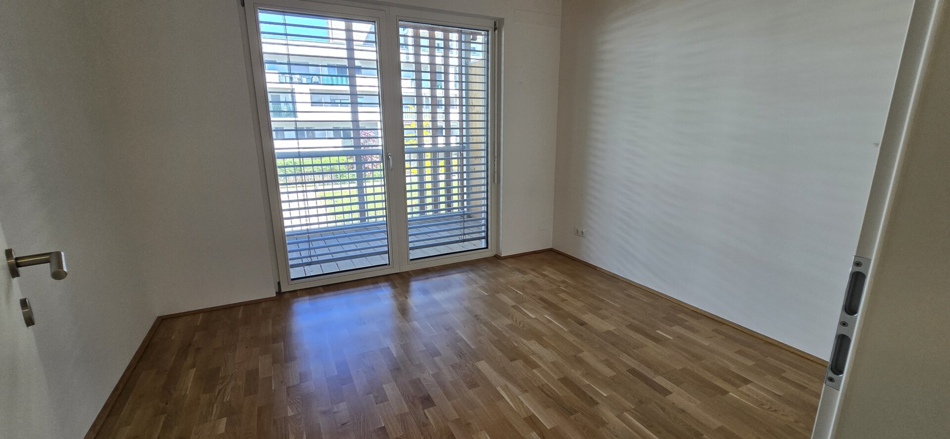 Graz - Straßgang -top modern -3 Zimmer Terrassentraum - TG Platz - Provisionsfrei -  WG fähig