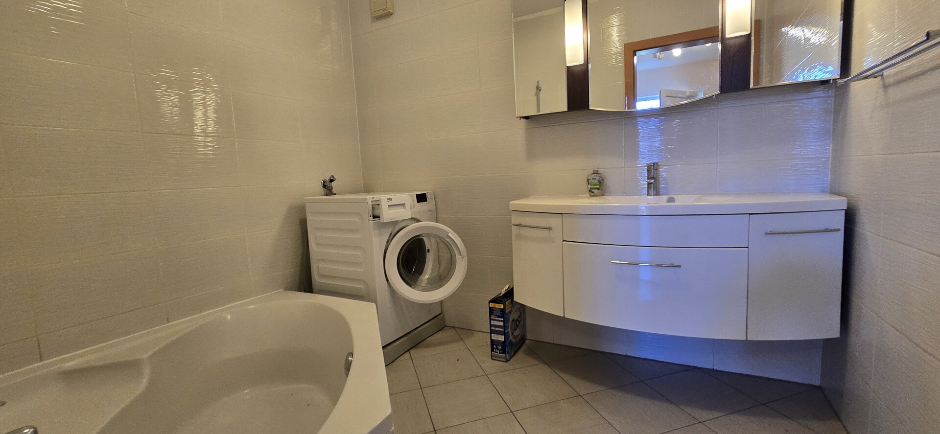 Graz-Puntigam-bezaubernde 3 Zimmerwohnung - 2 Balkone - Gartennutzung - Parkplatz - Provisionsfrei!