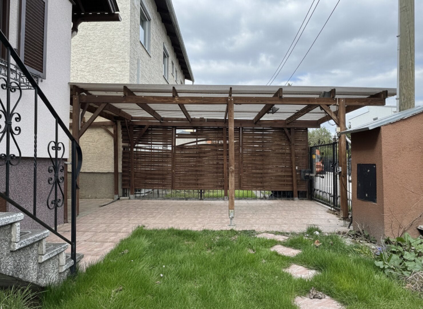 Carport