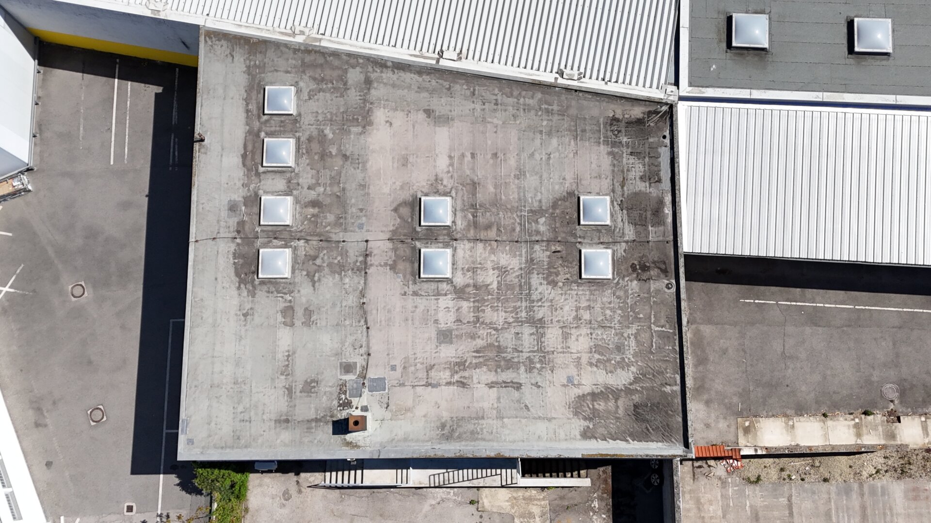 Zinshaus mit signifikantem Entwicklungspotenzial und bestandsfreien Flächen