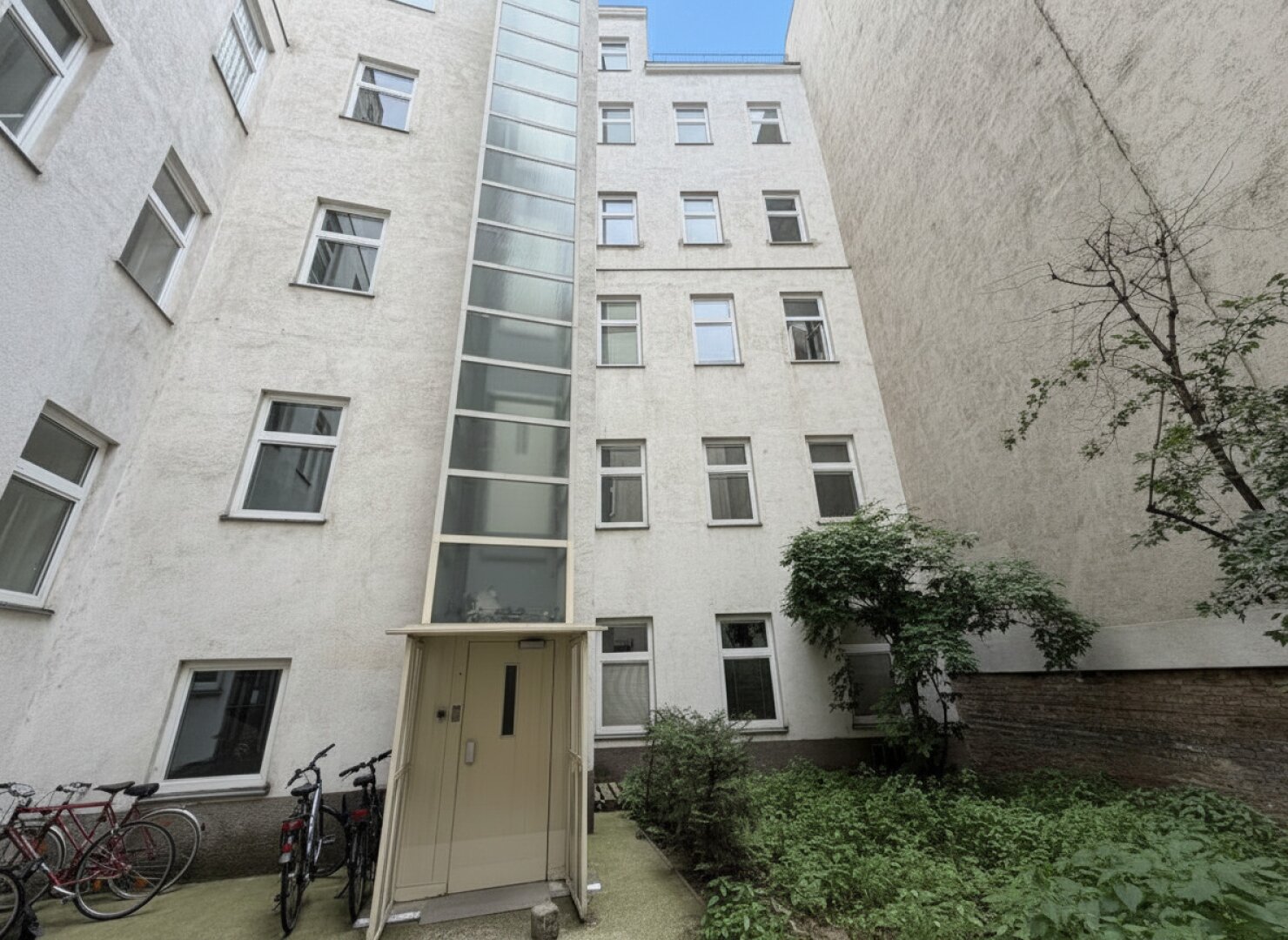 Ruhige Altbauwohnung in Hoflage mit Lift im beliebten 3. Bezirk