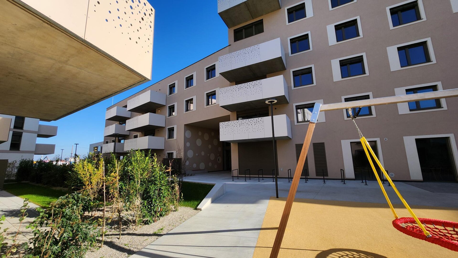 GENIESSEN SIE DEN FRÜHLING IN GRETLS GARTEN! JETZT UM 6,5% GÜNSTIGER!