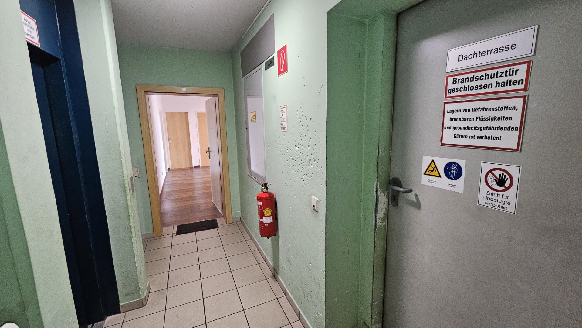 MIETE INKLUSIVE BK, HEIZKOSTEN UND EINEM  ABSTELLPLATZ!