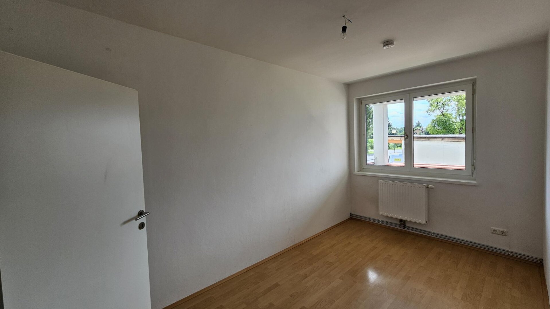 Großzügige 3-Zimmerwohnung mit Balkon - Unbefristeter Mietvertrag