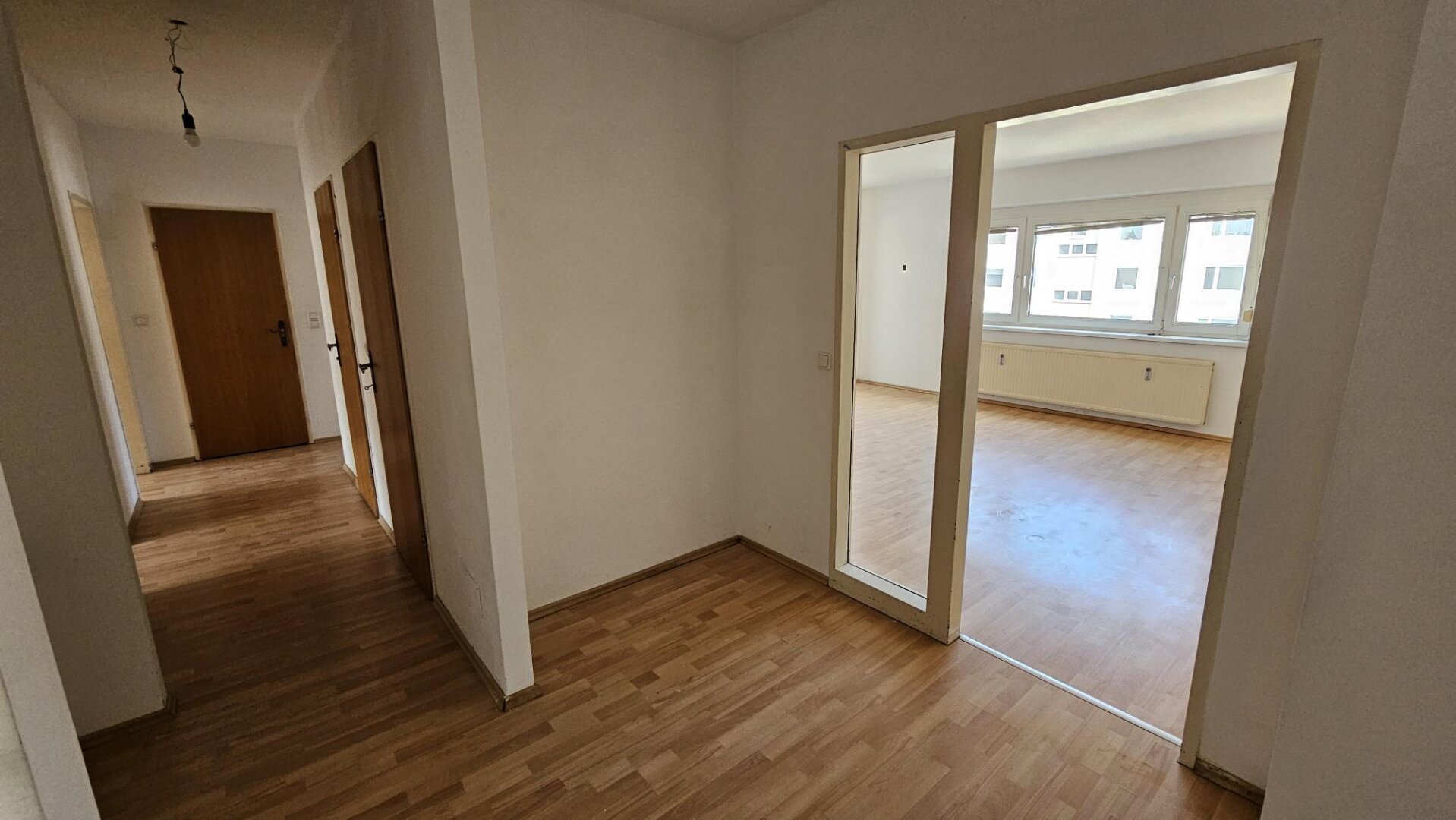 Großzügige 3-Zimmerwohnung mit Loggia