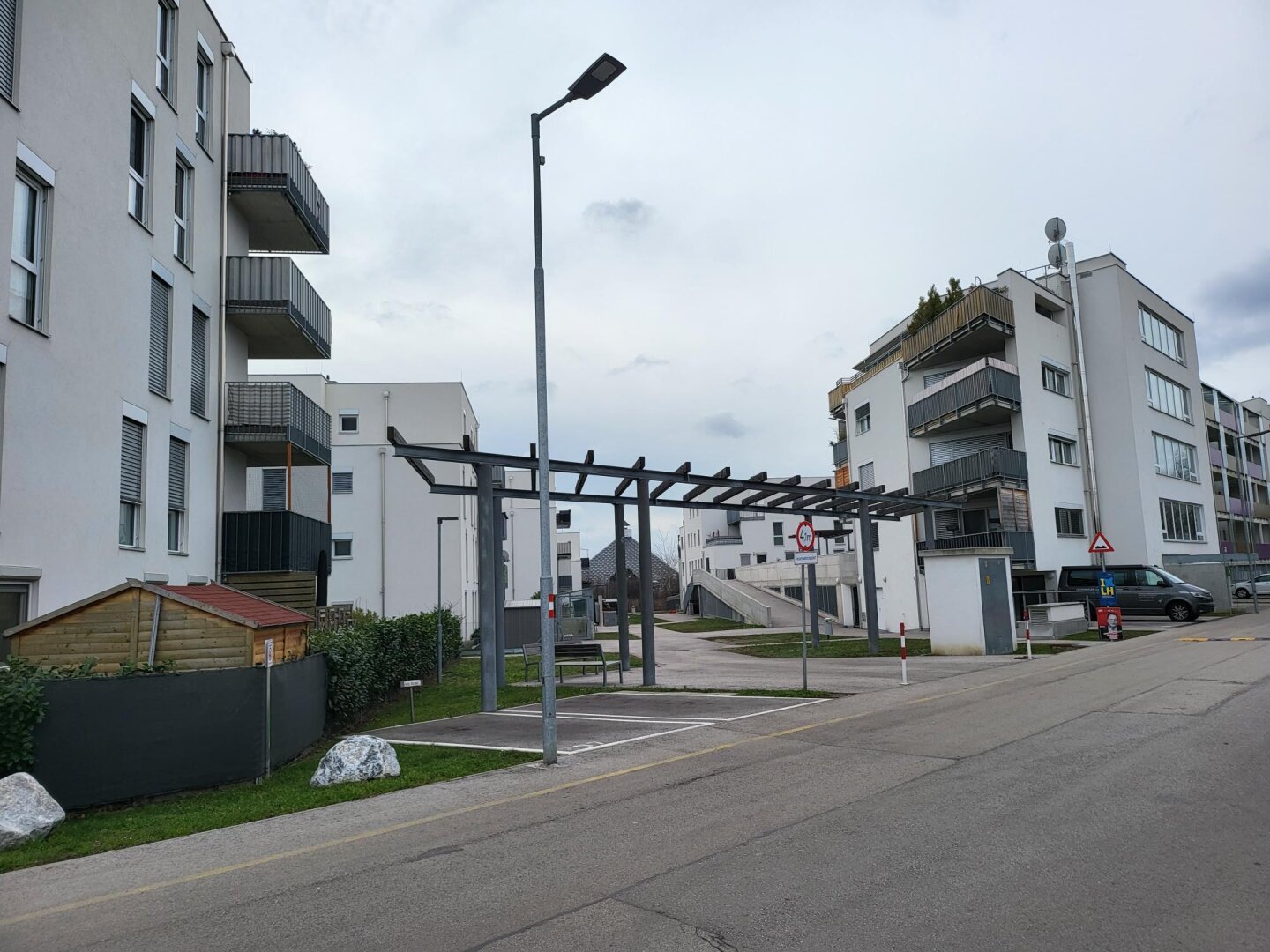 PROVISIONSFREI! ANTON-BENYA-STRASSE! 2 ZIMMERWOHNUNG MIT GARTEN!