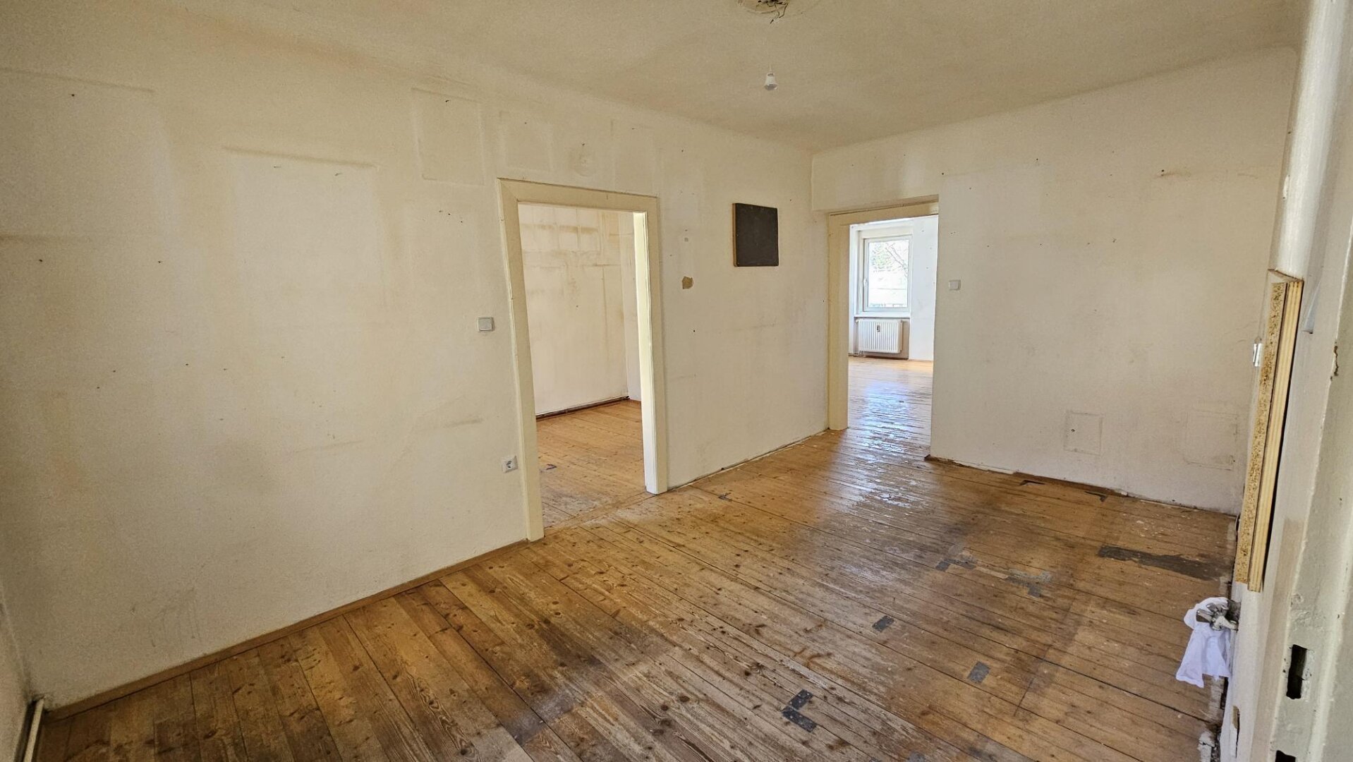 Zwei.Zimmer Genossenschaftswohnung