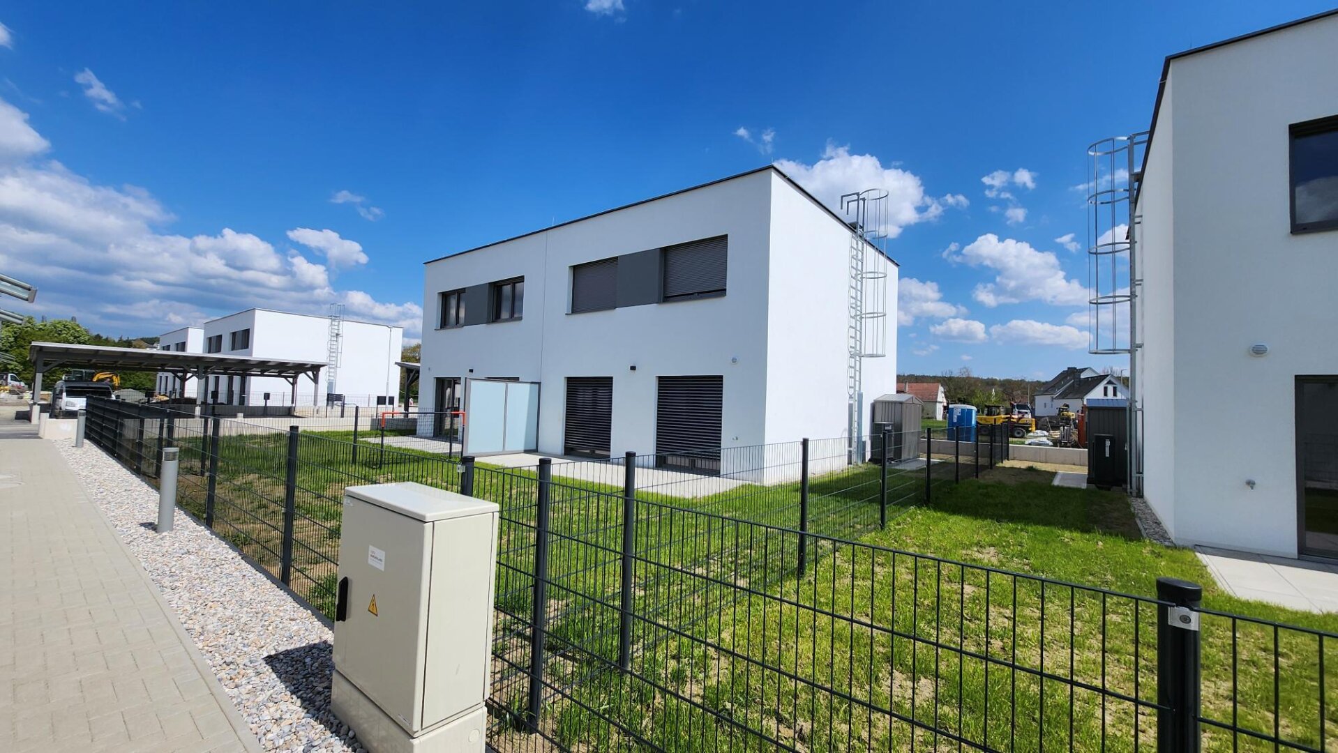 SOMMER IN STOOB - UND SIE MITTENDRIN IN 16 NEUEN DOPPELHAUSHÄLFTEN!