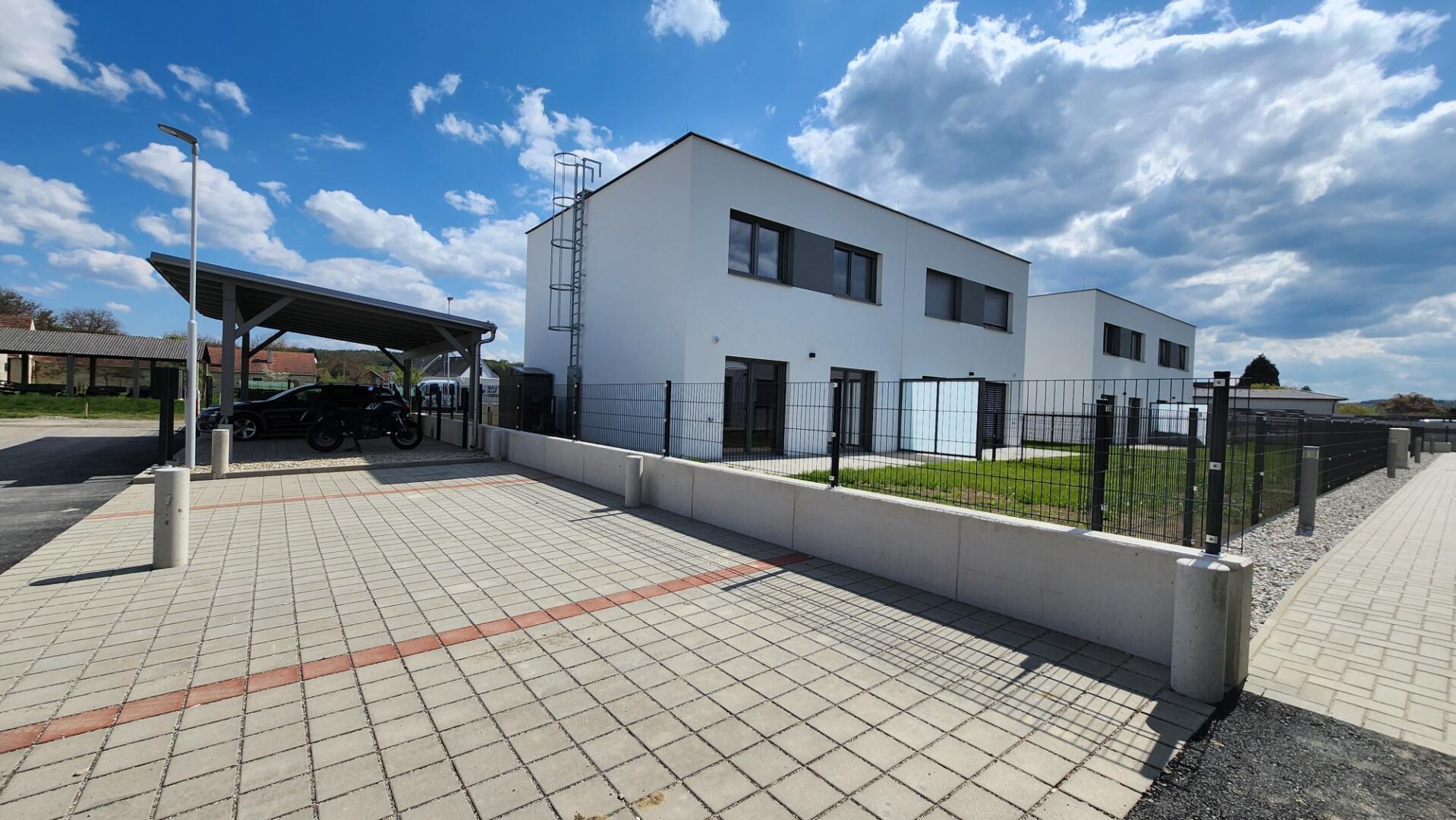 SOMMER IN STOOB - UND SIE MITTENDRIN IN 16 NEUEN DOPPELHAUSHÄLFTEN!