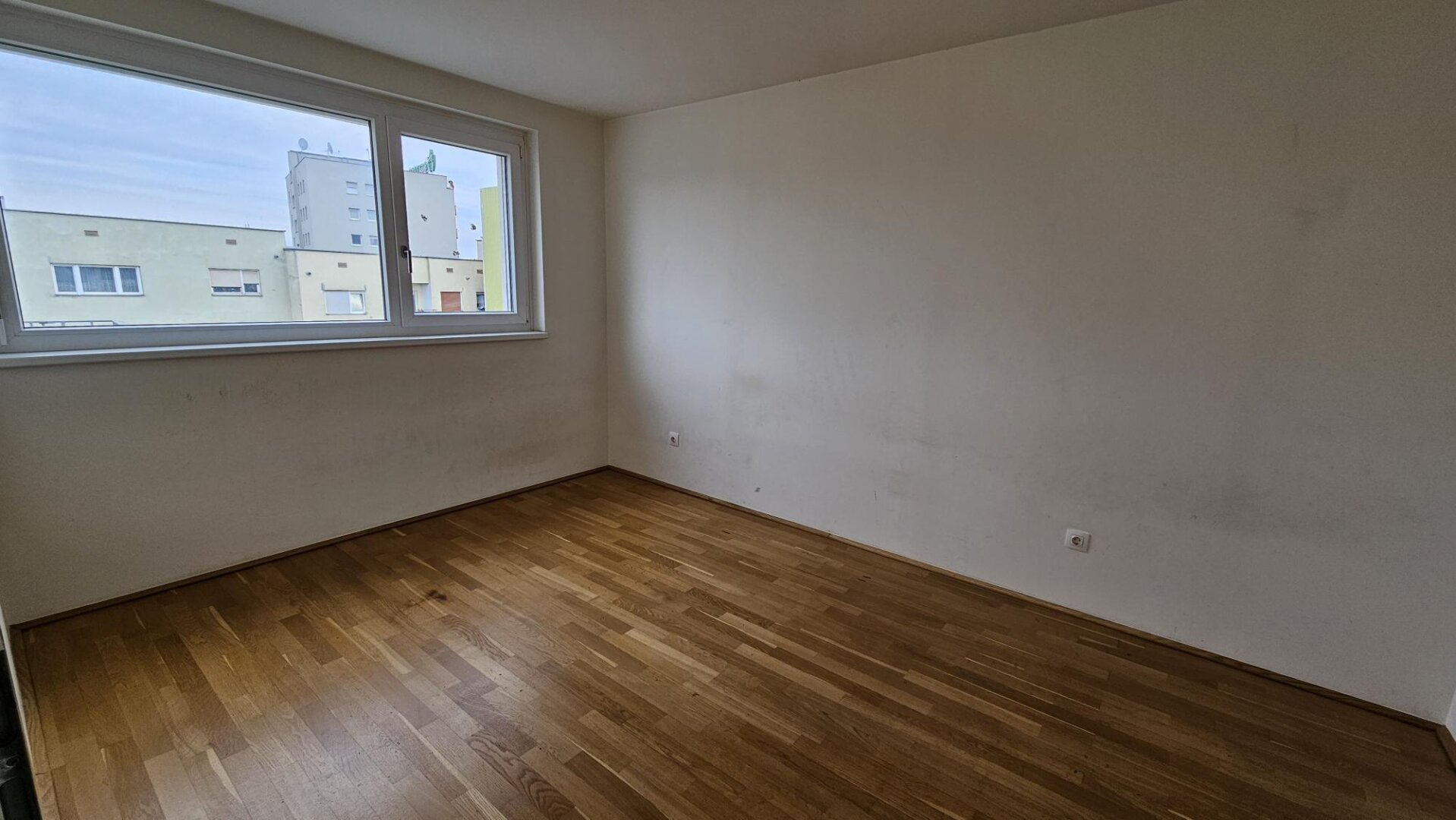 2 Zimmerwohnung mit direktem Schlossbergblick