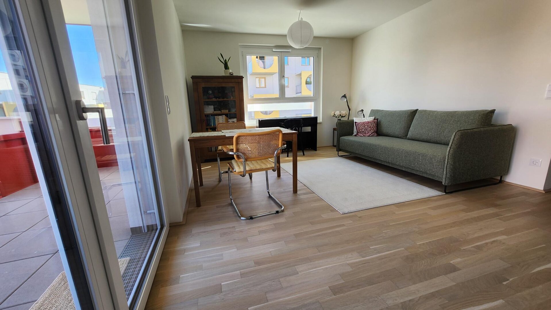SONNE, BALKON & BADETEICH - 2 ZIMMERWOHNUNG IM JONAS AM FELD!