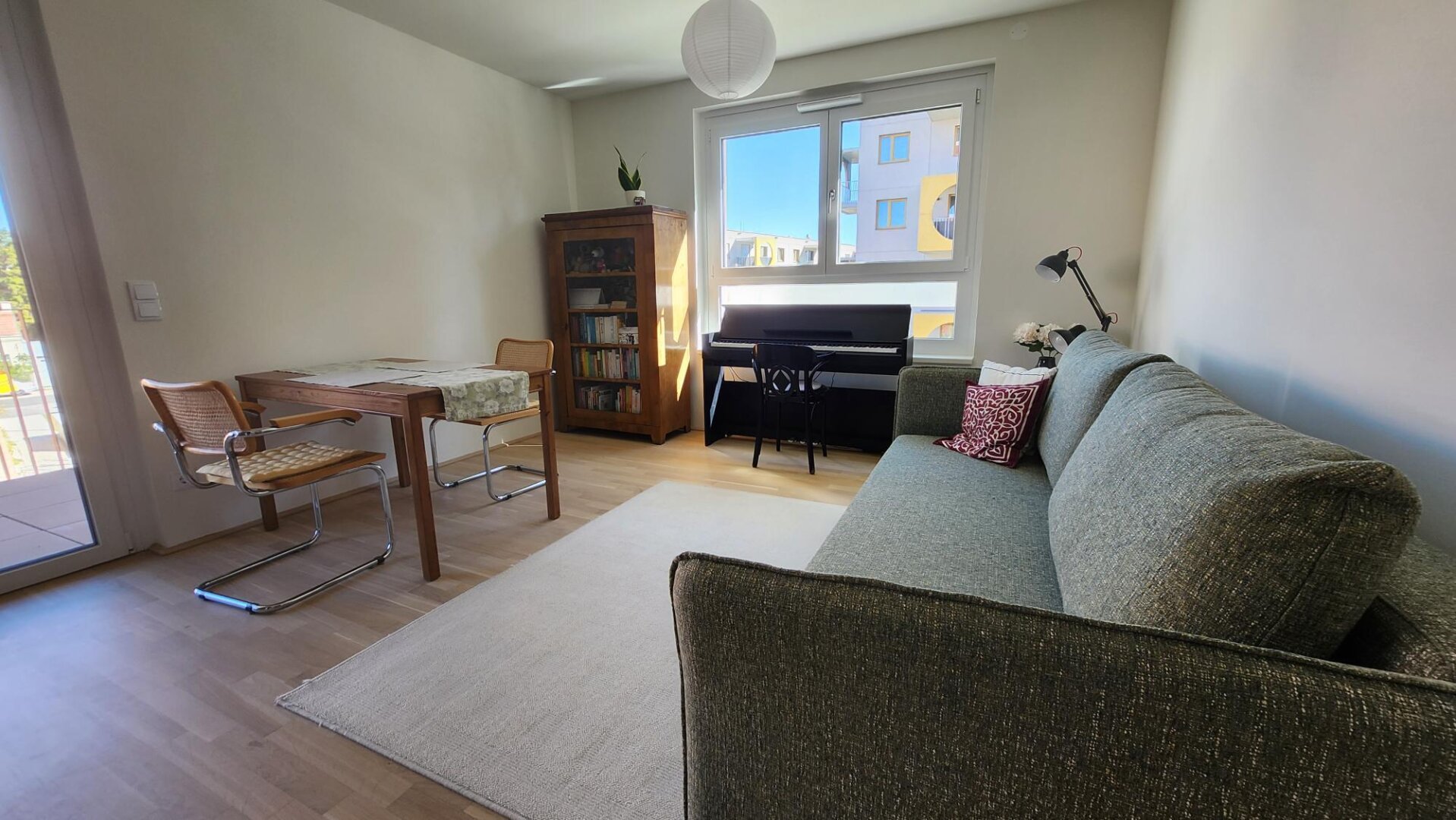 SONNE, BALKON & BADETEICH - 2 ZIMMERWOHNUNG IM JONAS AM FELD!