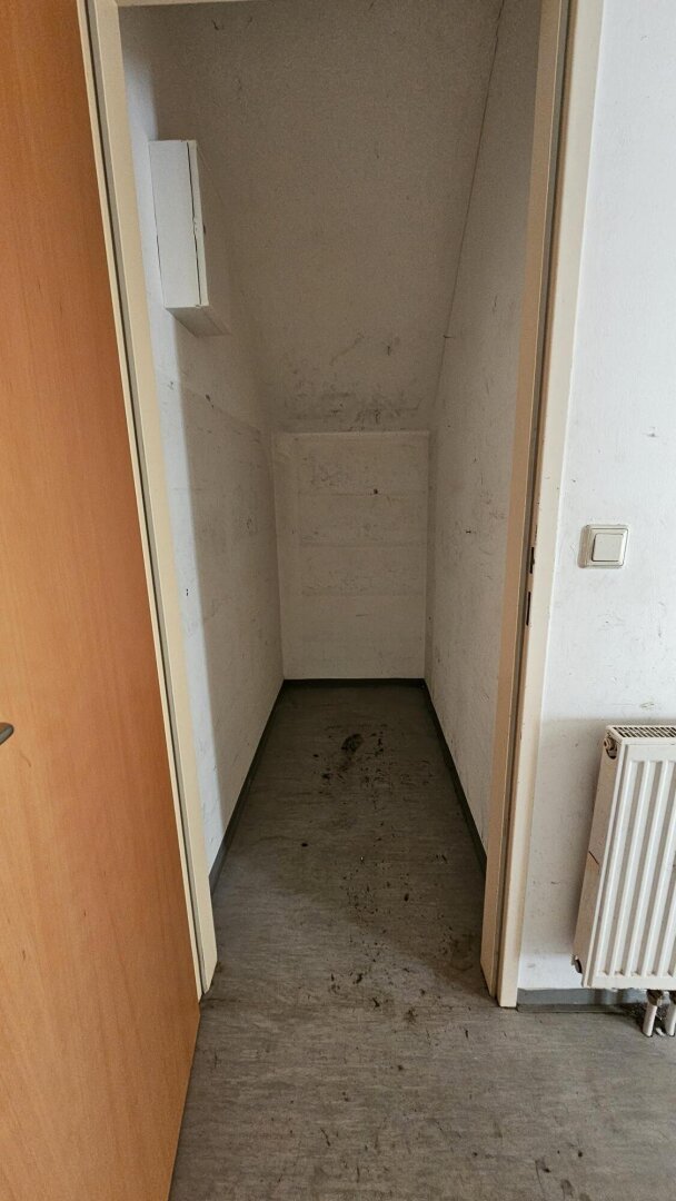 PROVISIONSFREIE 3 ZIMMER DACHGESCHOSSWOHNUNG ! FLORIANIWEG 1!