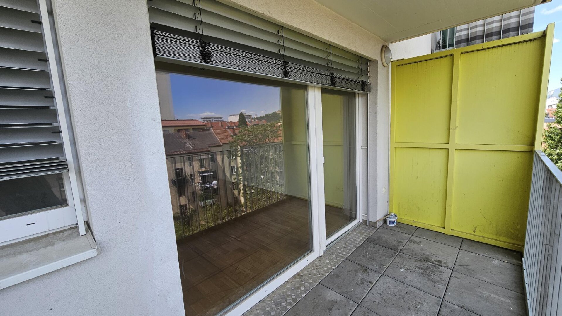 Zwei Zimmer Genossenschaftswohnung mit Balkon