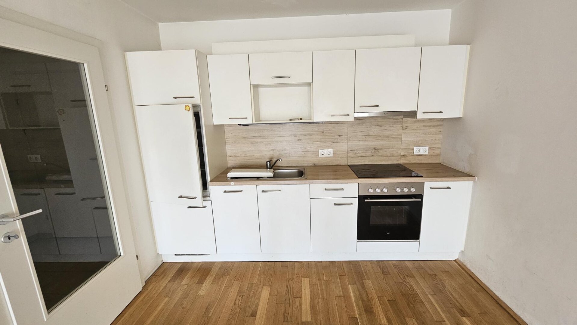 Zwei Zimmer Genossenschaftswohnung mit Balkon