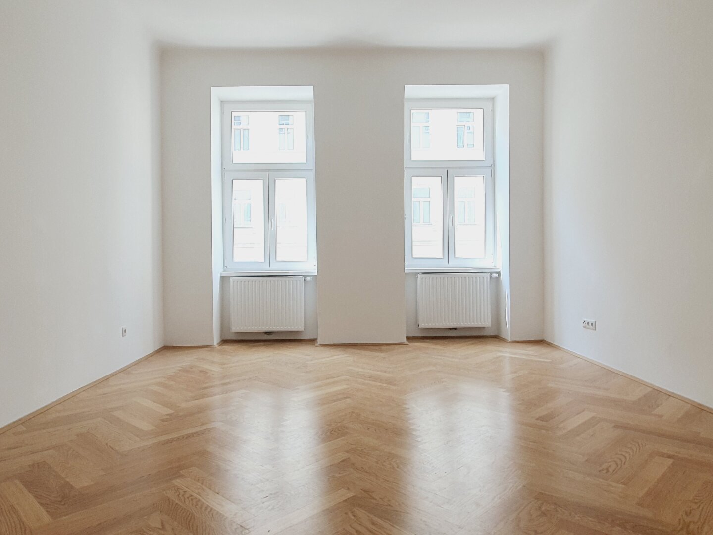ERSTBEZUG Top sanierter Stilaltbau nahe Wiedner Hauptstraße
