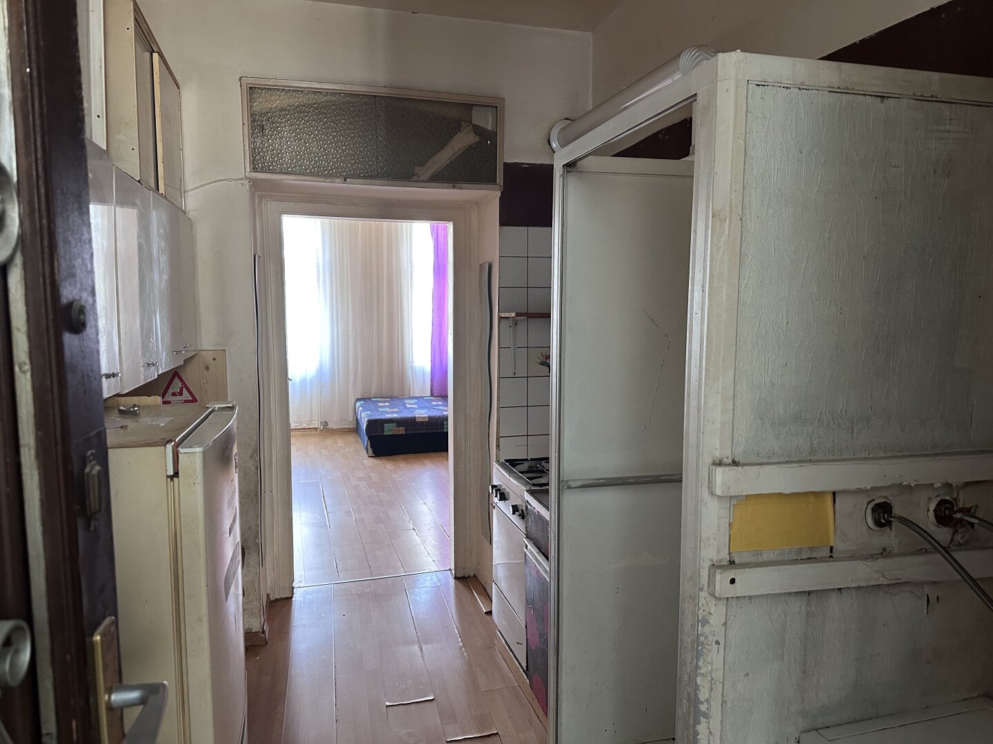 1-Zimmer in einem modernisierten ALTBAUHAUS
