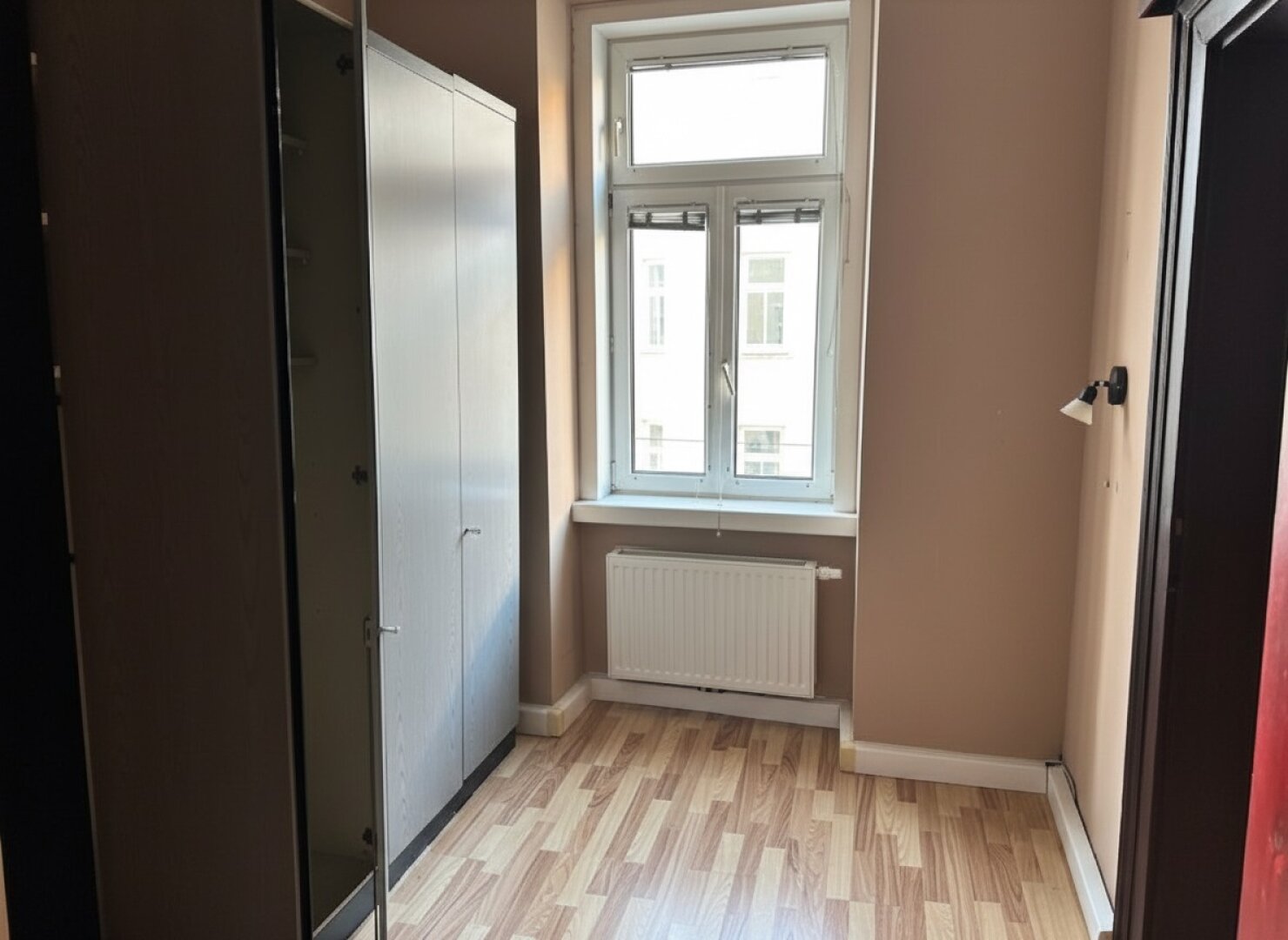 Großzügige Altbauwohnung mit neuwertige Küche und Lift nähe Meidlinger Hauptstraße