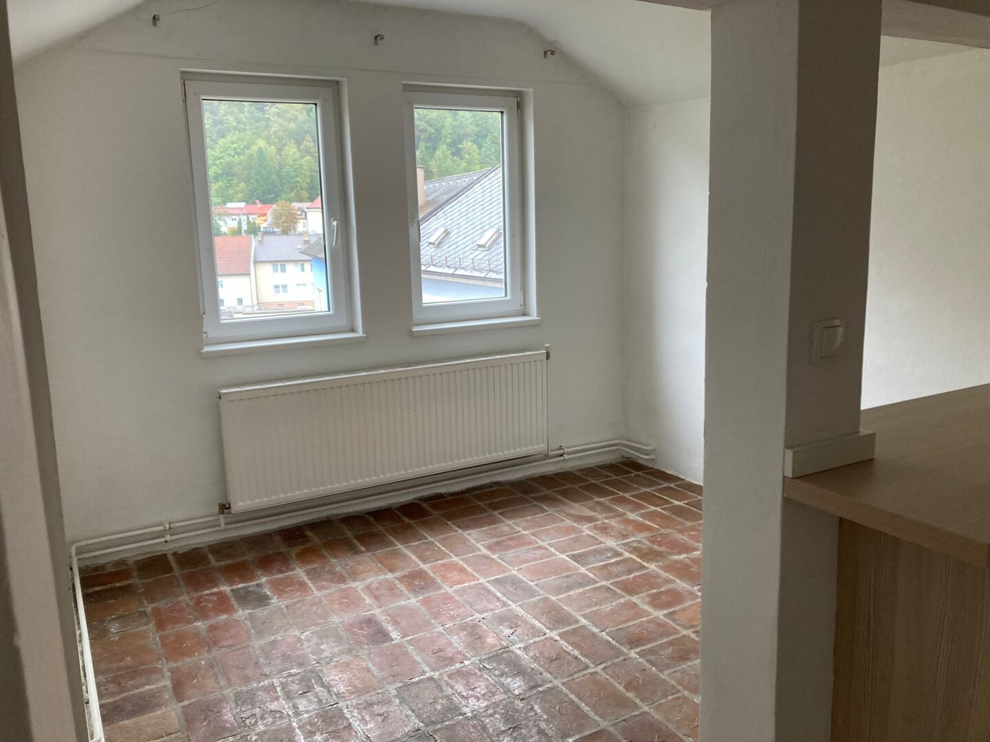 Wohnen im Herzen von Gloggnitz+DG mit KLIMA+FREIER MIETZINS